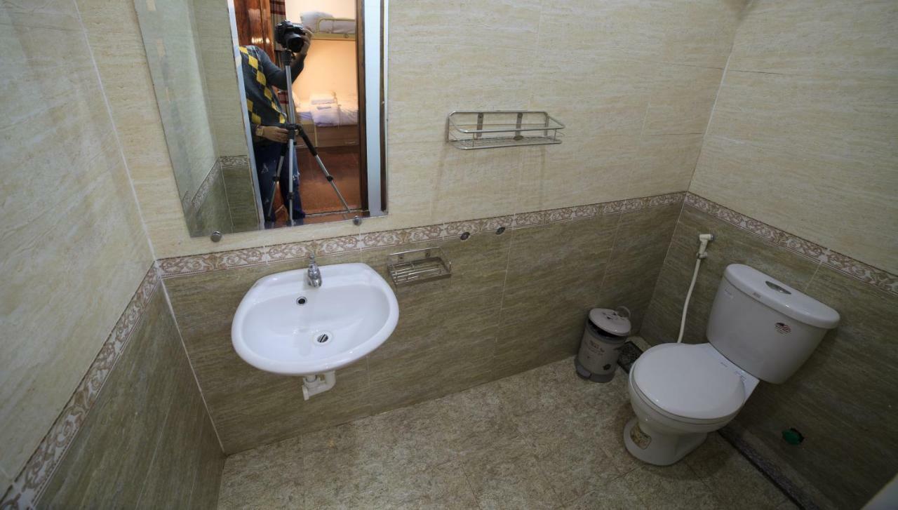 5H Homestay Хюе Екстер'єр фото